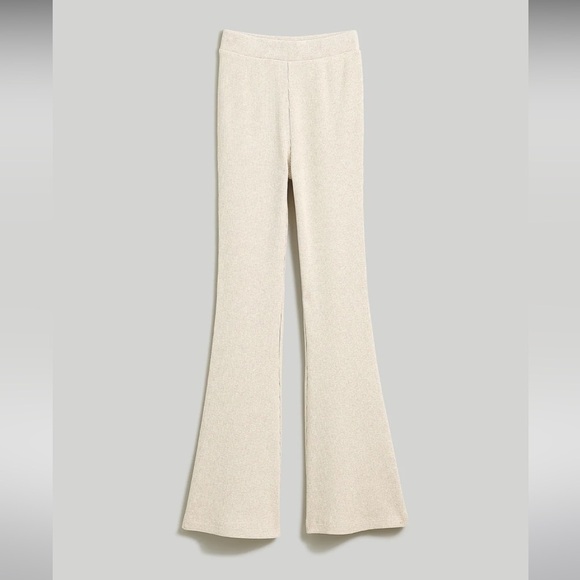 Madewell Ribbed Pull-On Flare Pants heather summer dune - Picture 2 of 3